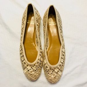 Stuart weitzman lace flats